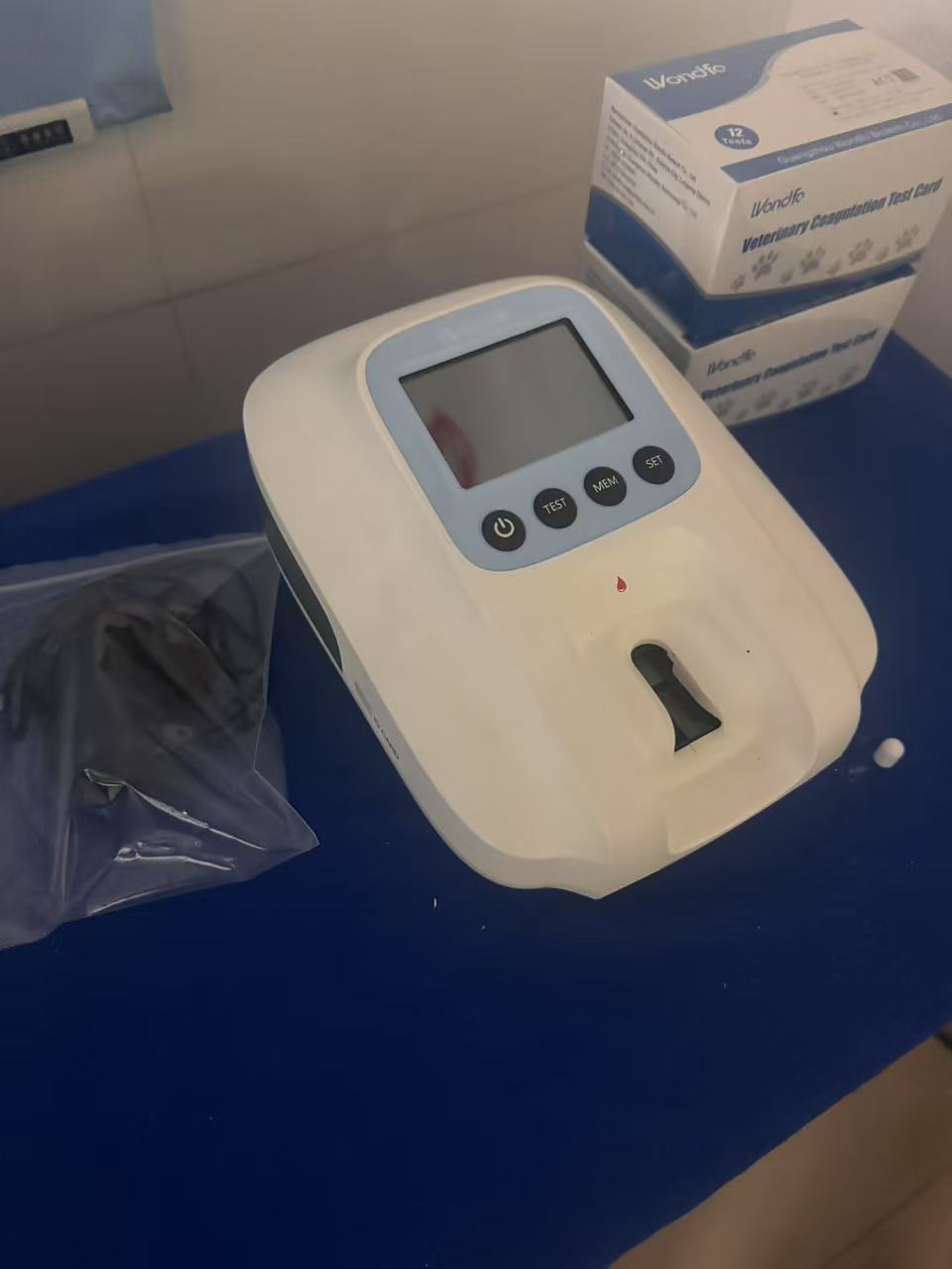 เครื่องมือแพทย์ อุปกรณ์วิเคราะ - Veterinary Blood Analyzer บทวิจารณ์และราคา